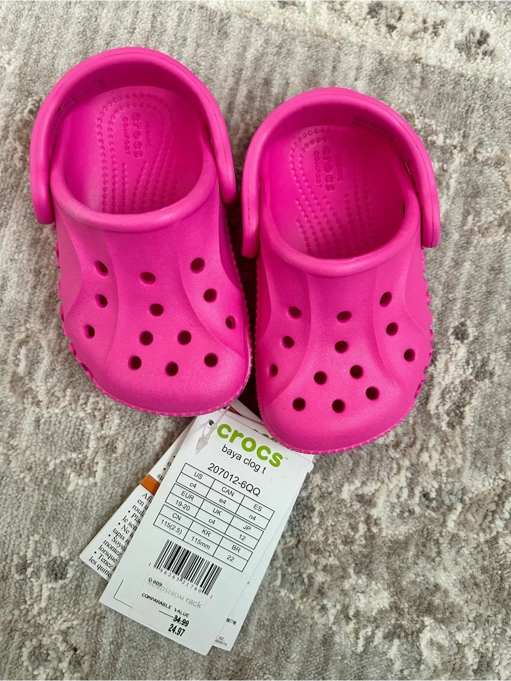 CROCS nwt size